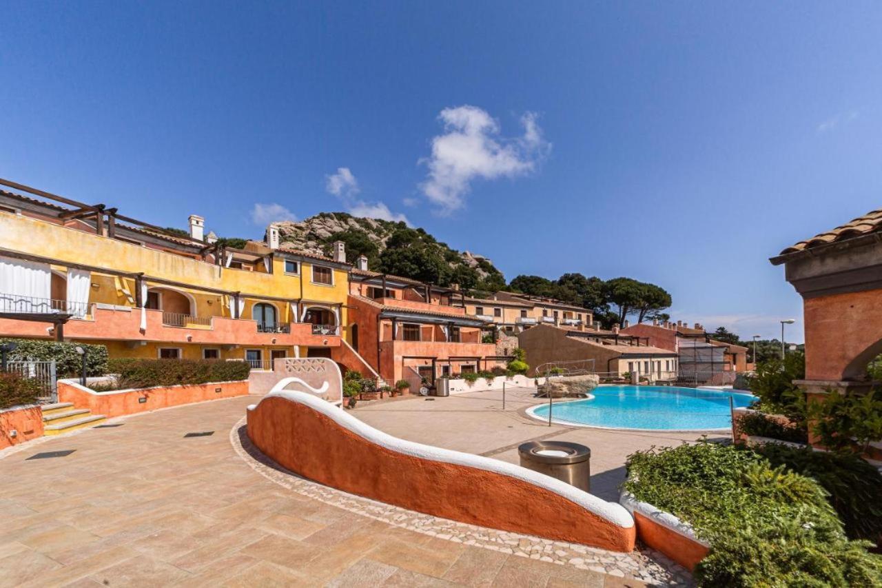 Residence Borgo Punta Villa La Maddalena  Extérieur photo